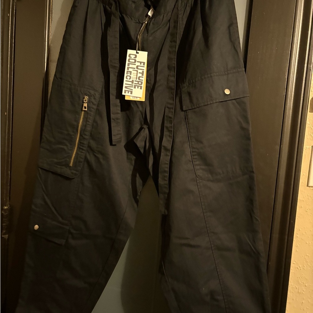Black Wide Leg Pants with Sturdy Material